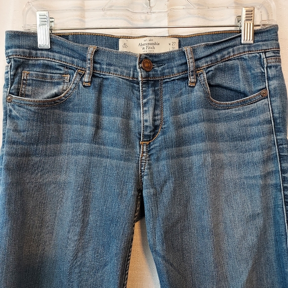 Abercrombie and Fitch 4L Jeans - Picture 3 of 7